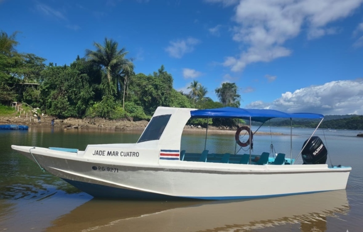 Transporte en lancha